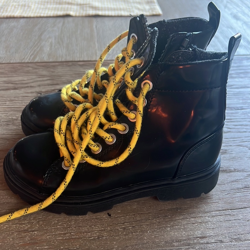 Zara boys black boots